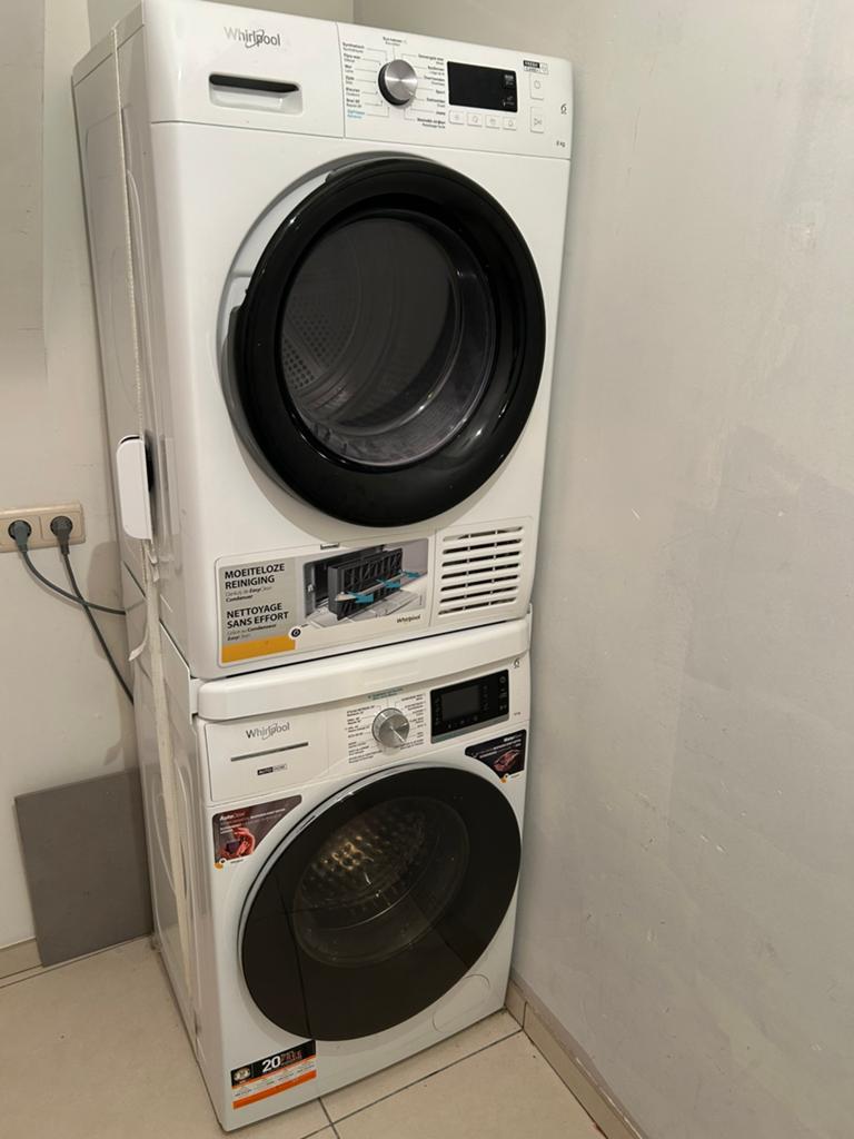 Wasmachine+ droogkast aks nieuw !!!! Weg wegens sterfeval, Elektronische apparatuur, Wasmachines, Ophalen, Zo goed als nieuw