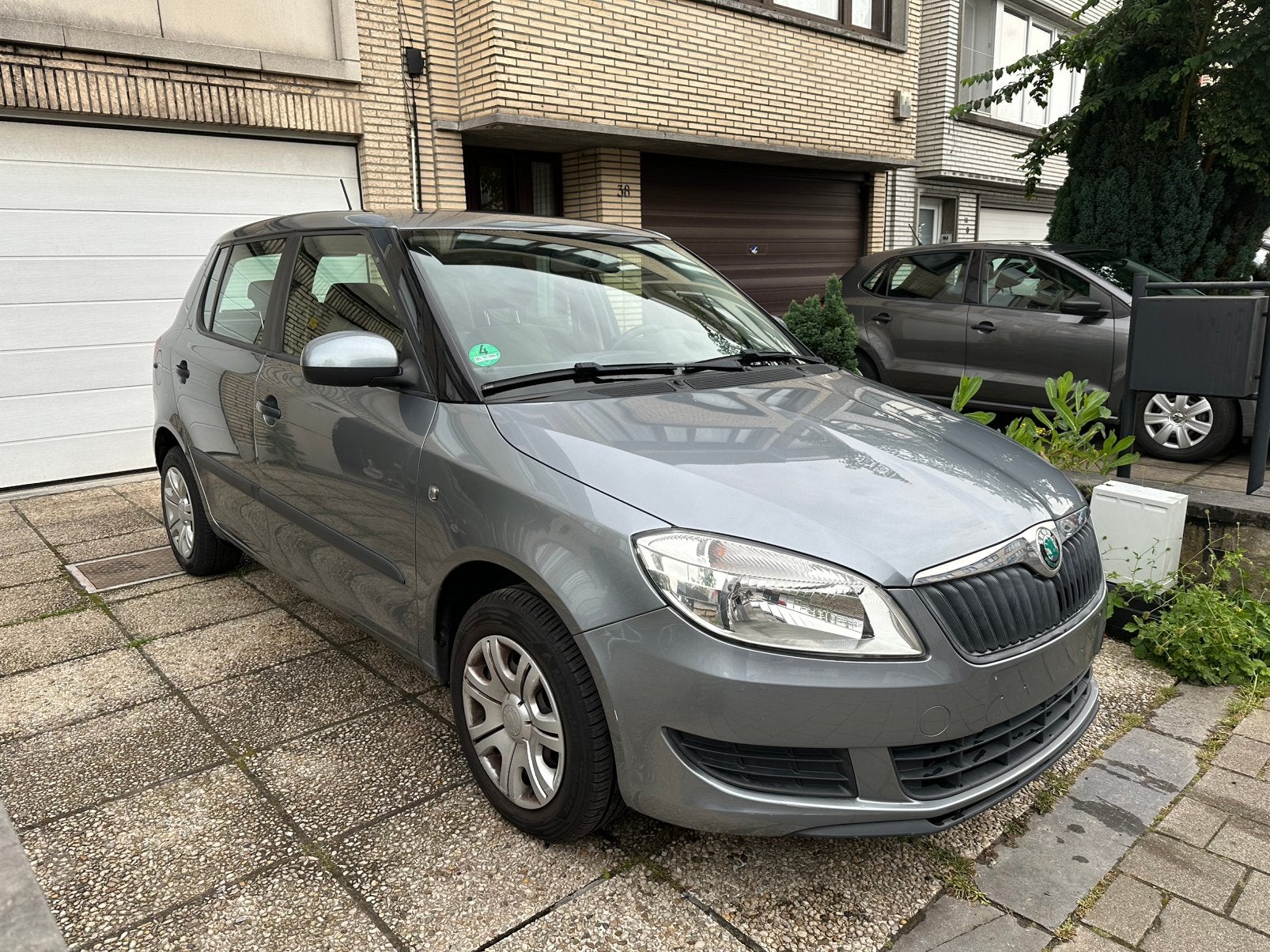 Skoda Fabia 1.2i Benzine 130.000km - Gekeurd voor verkoop, Auto's, Skoda, Euro 5, 5 deurs, Particulier, Zilver of Grijs