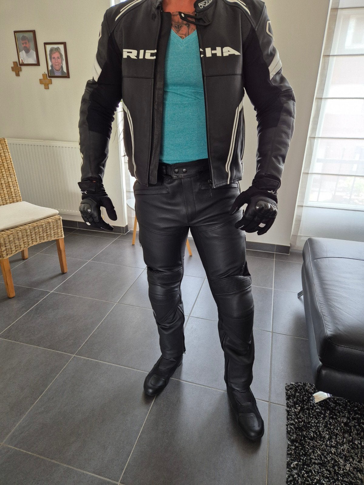 volledig onafzonderlijk motopak Richa, Ophalen, Handschoenen
