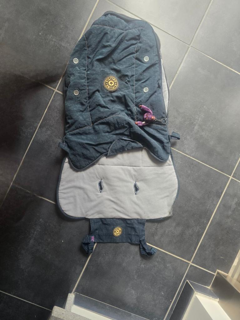 Te koop: Warme Kipling Voetenzak voor Wandelwagen / Buggy (D, Enlèvement, Comme neuf, Autres marques