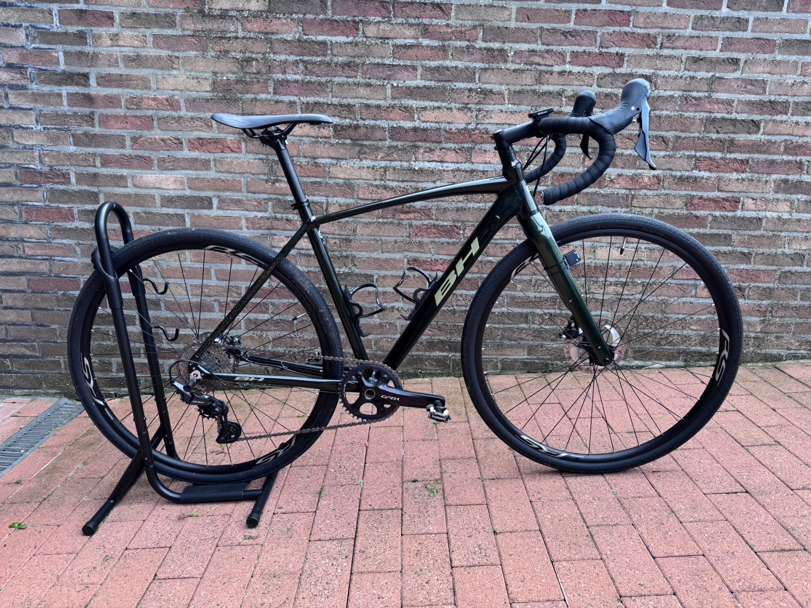 BH GRAVELX, Enlèvement, Comme neuf