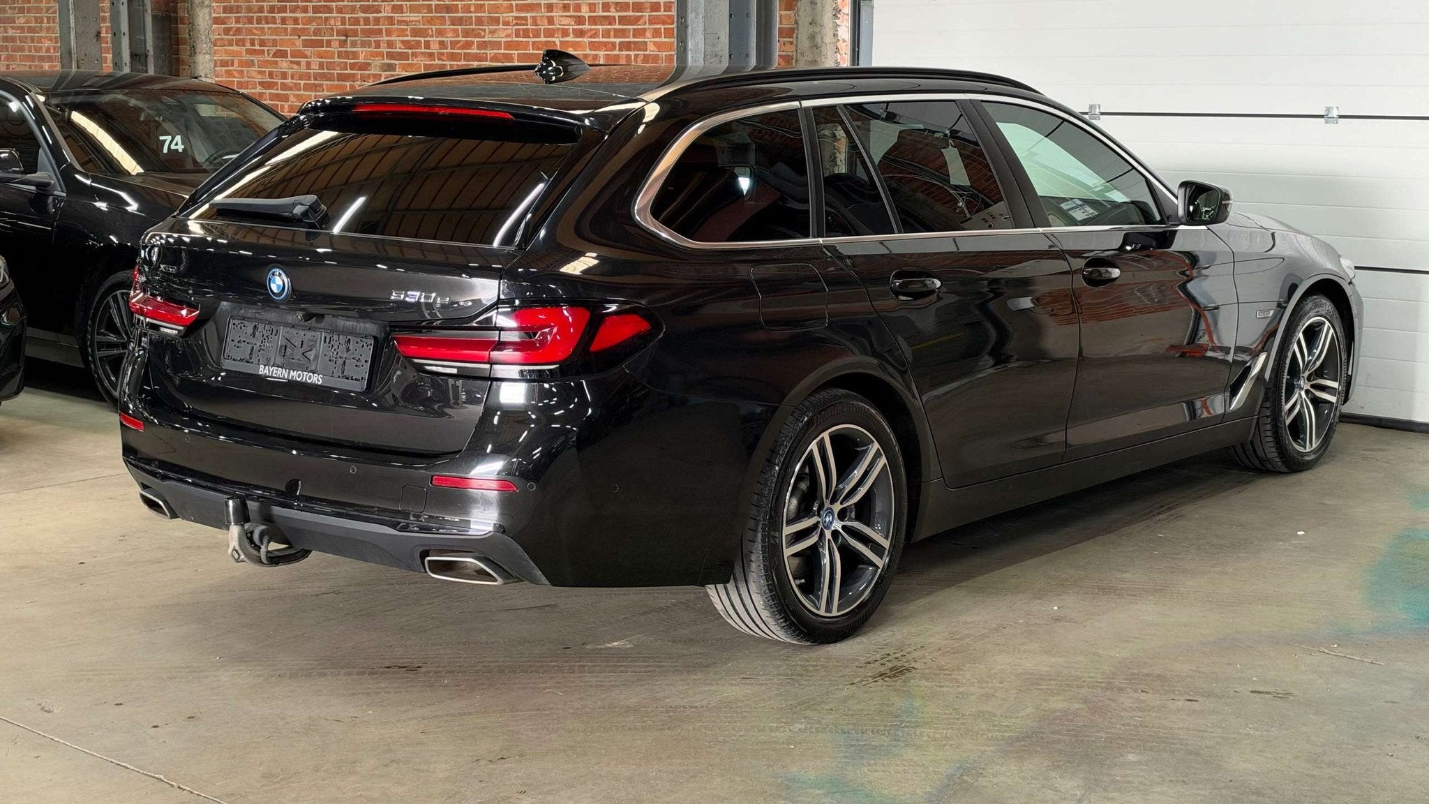 BMW 530 eA PHEV*Garantie*Plug in Hybride Benzine*X-Drive 4, Auto's, 4 cilinders, Overige brandstoffen, Onderhoudsboekje, Te koop