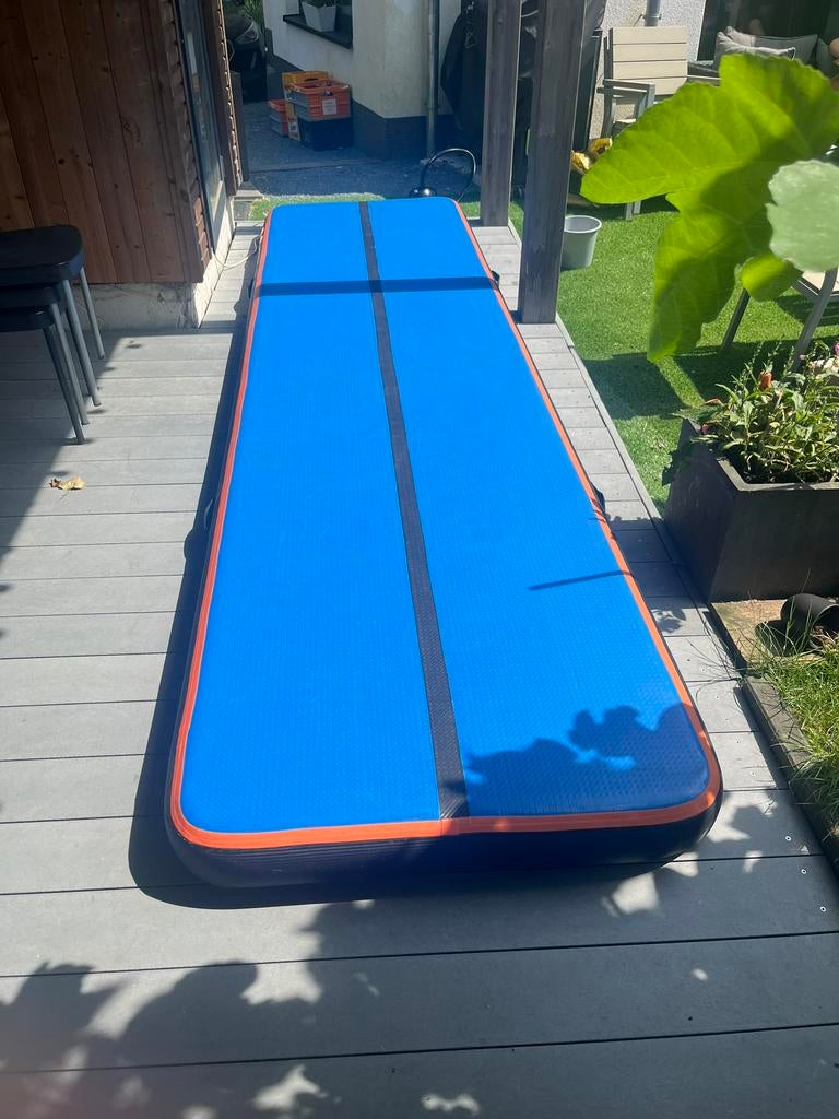 Rimrock airtrack, Ophalen, Zo goed als nieuw, Materiaal