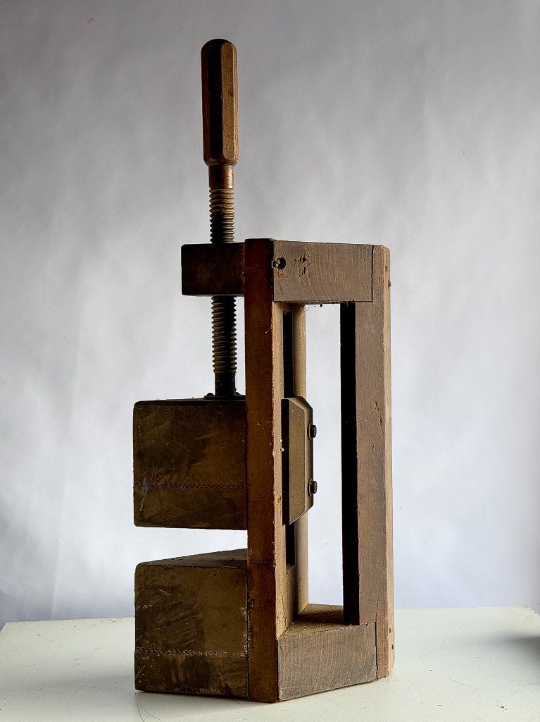 Antieke houten werkbankklem / bankschroef, Ophalen of Verzenden