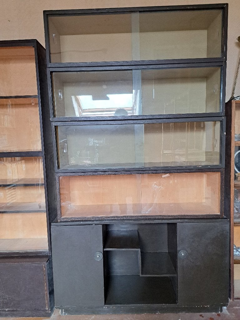Grande vitrine (2), Maison & Meubles, Armoires | Vitrines, Utilisé, 200 cm ou plus, 100 à 150 cm, 25 à 50 cm, Avec porte(s), Avec tablette(s)