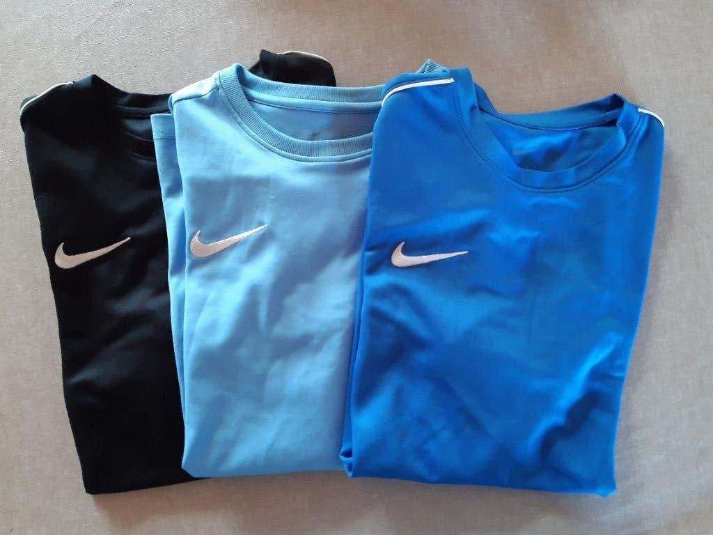 3 t-shirts nike maat 170, Vêtements | Hommes, Vêtements de sport, Enlèvement ou Envoi, Général, Nike, Autres tailles