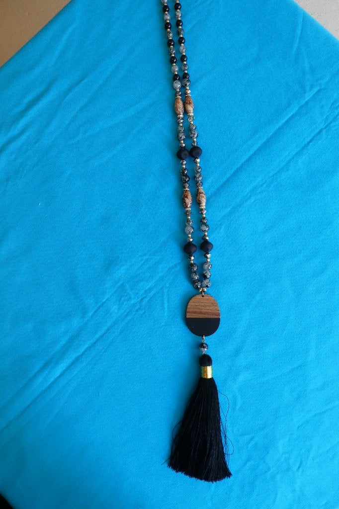 Joli Collier Long NEUF !, Handtassen en Accessoires, Kettingen, Ophalen, Nieuw