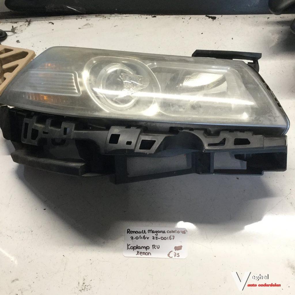 Renault Mégane cabriolet 2.0 16v 2005 Koplamp Rechtsvoor Xen, -, Utilisé, -, -