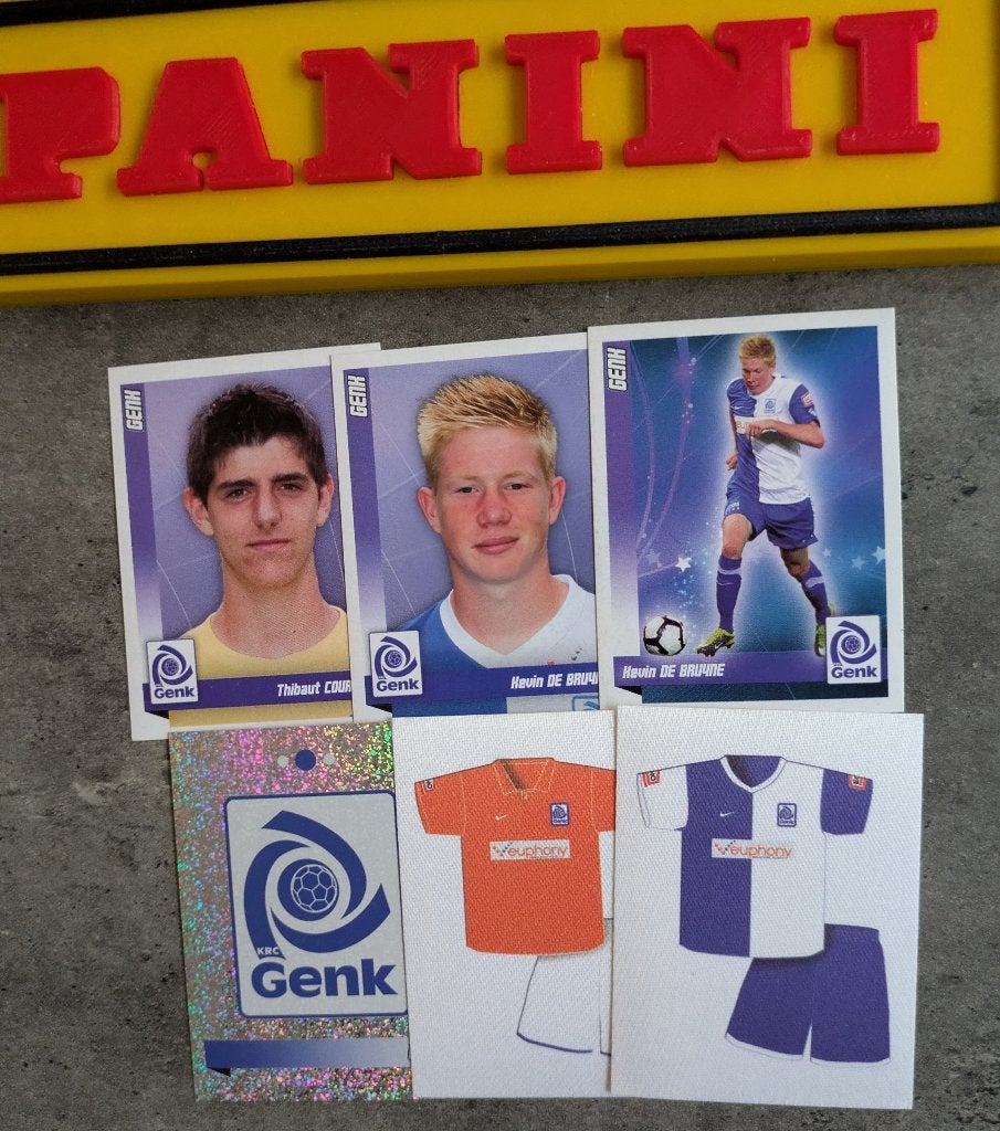 PANINI FOOTBALL 2011 RAC.GENK 28X COURTOIS DE BRUYNE foot, Hobby & Loisirs créatifs, Autocollants & Images, Envoi, Neuf
