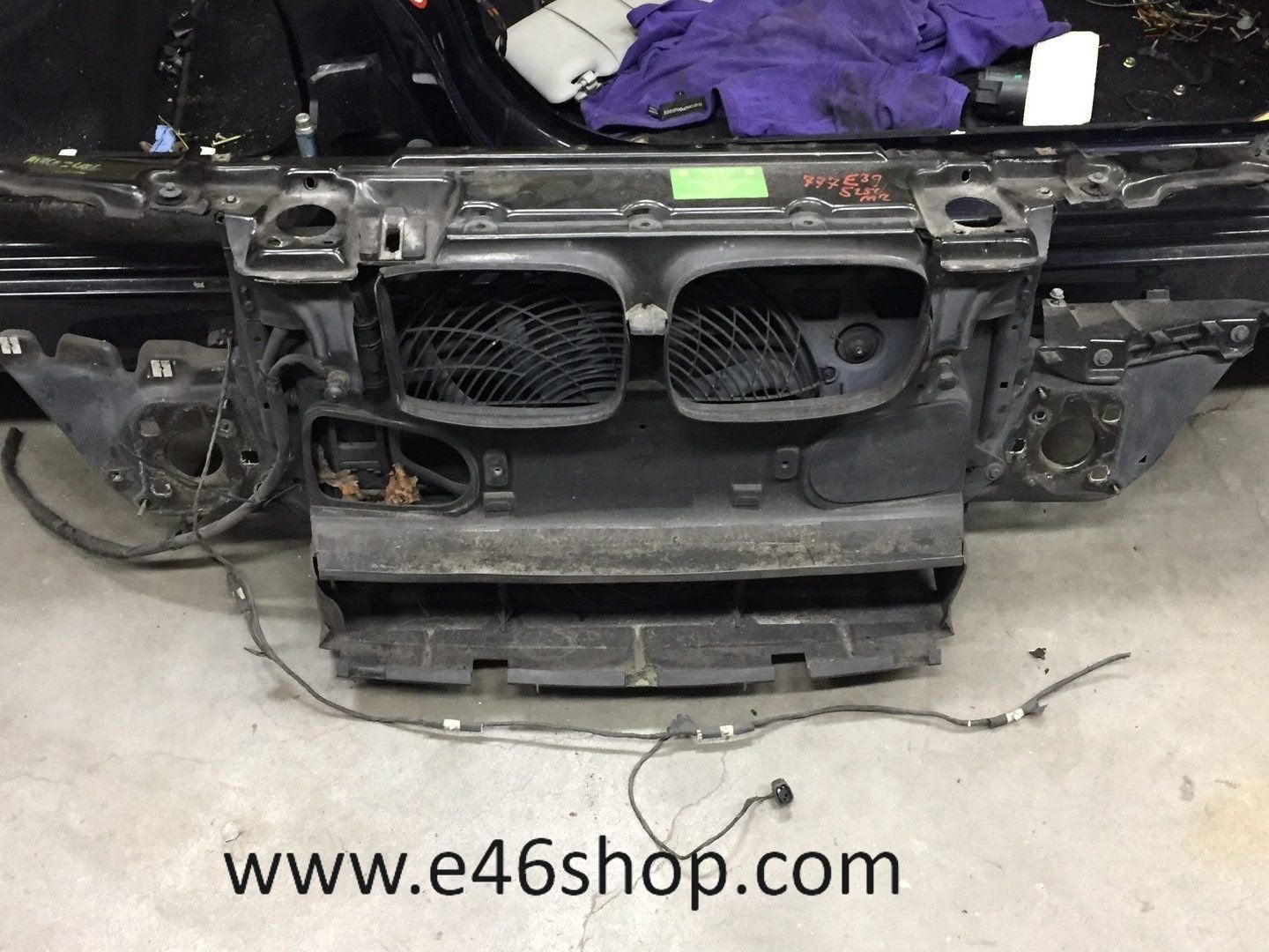 Voorfront met koelvin BMW E39, Gebruikt, -, -, Ophalen of Verzenden