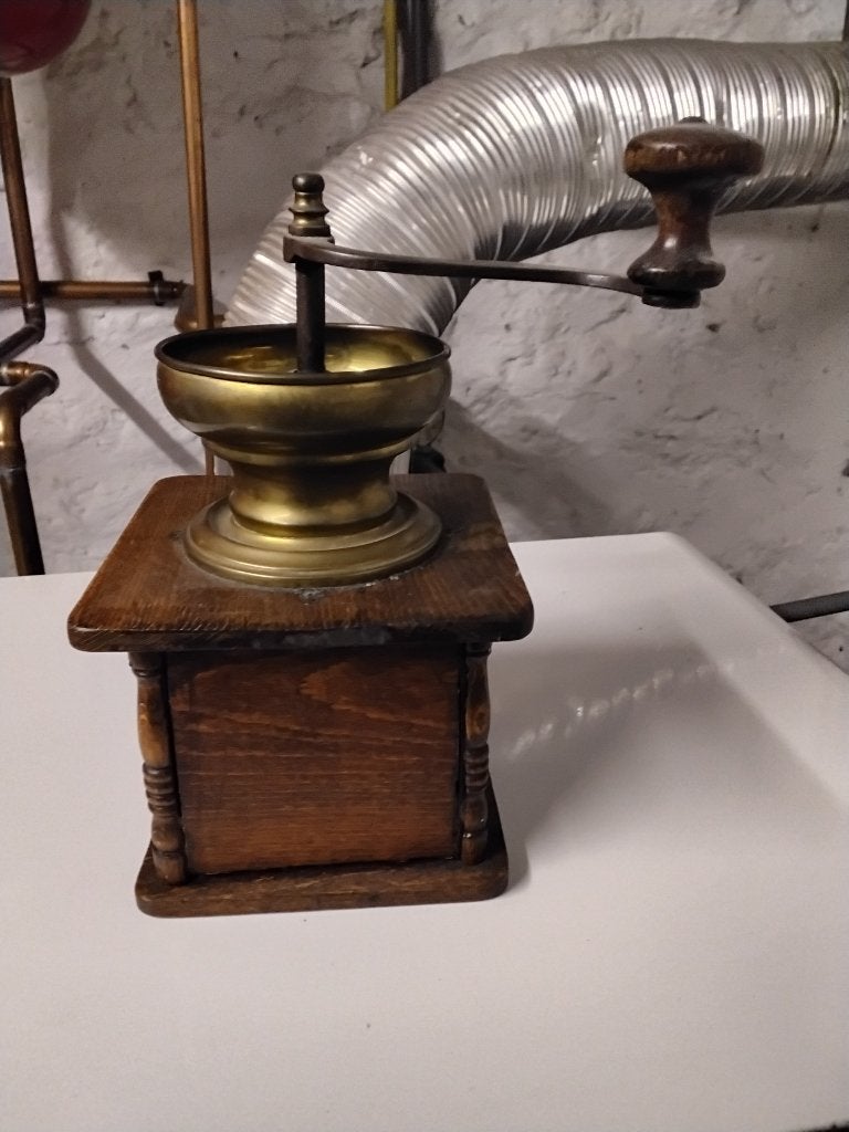 OUDE KOFFIEMOLEN, Ophalen