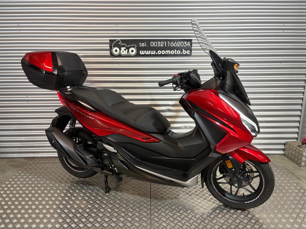Honda Forza 350 ABS 21KW + Garantie + entretien GRATUIT!, 350 cm³, Scooter, Entreprise, Occasion