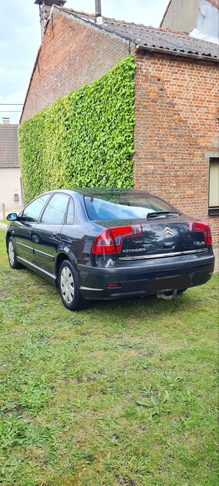 Citroen C5 Automatic Start Rijdt 169.000km, Auto's, Citroën, Bedrijf, C5, Elektrische ramen, Radio, Trekhaak, Diesel, Euro 4, Ophalen