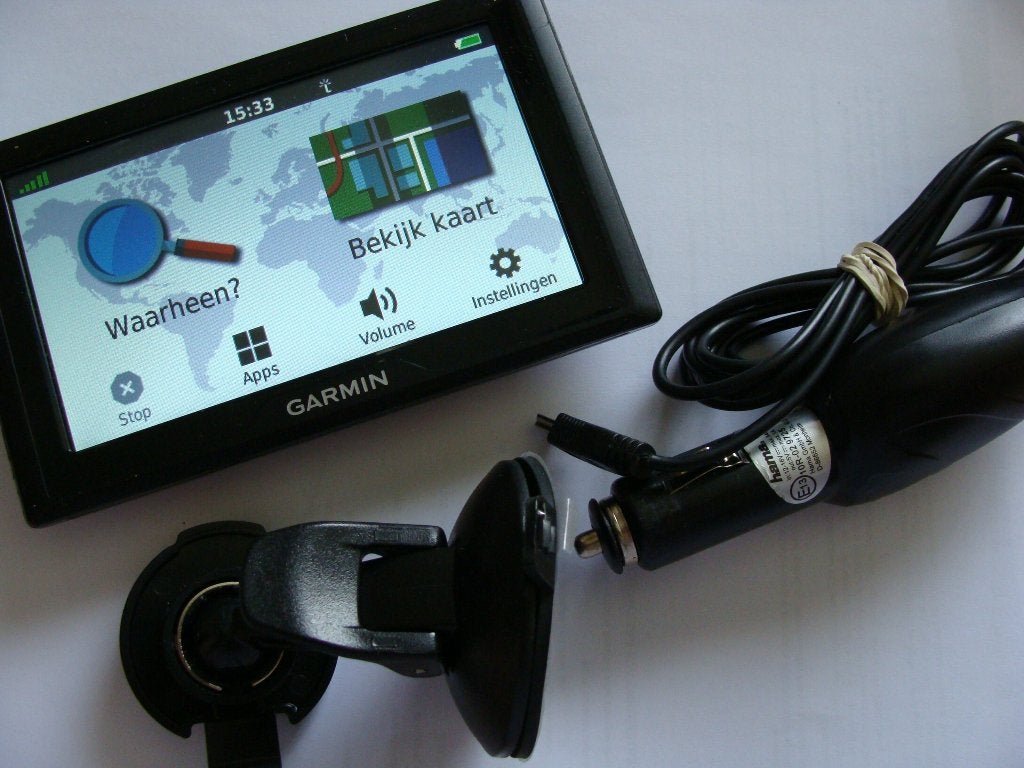 Garmin Drive 5s LMT-S volledig up-to-date + alle accessoires, Enlèvement ou Envoi, Comme neuf