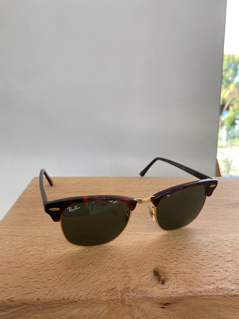 Ray-Ban Clubmaster zonnebril + etui, Ophalen of Verzenden, Zo goed als nieuw, Zonnebril, Ray-Ban
