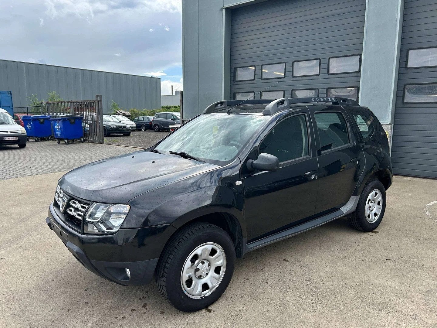 Dacia Duster Duster 1.6i 4x2 zie foto's incl keuring verkoop, Euro 5, Gebruikt, Zwart, 4 cilinders