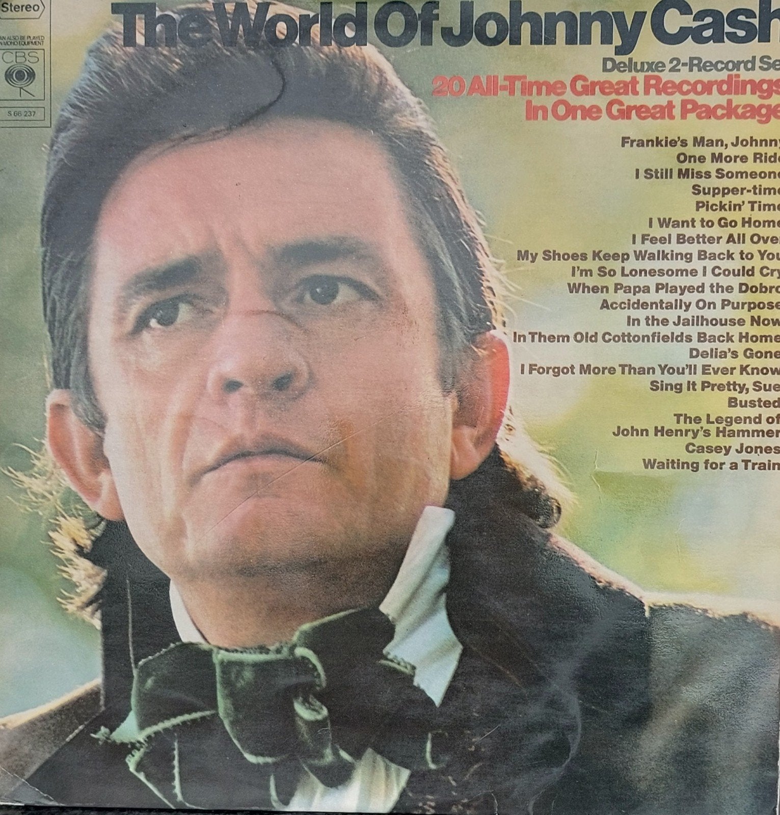 JOHNNY CASH: THE WORLD OF JOHNNY CASH (2 LP), CD & DVD, Enlèvement ou Envoi, LP