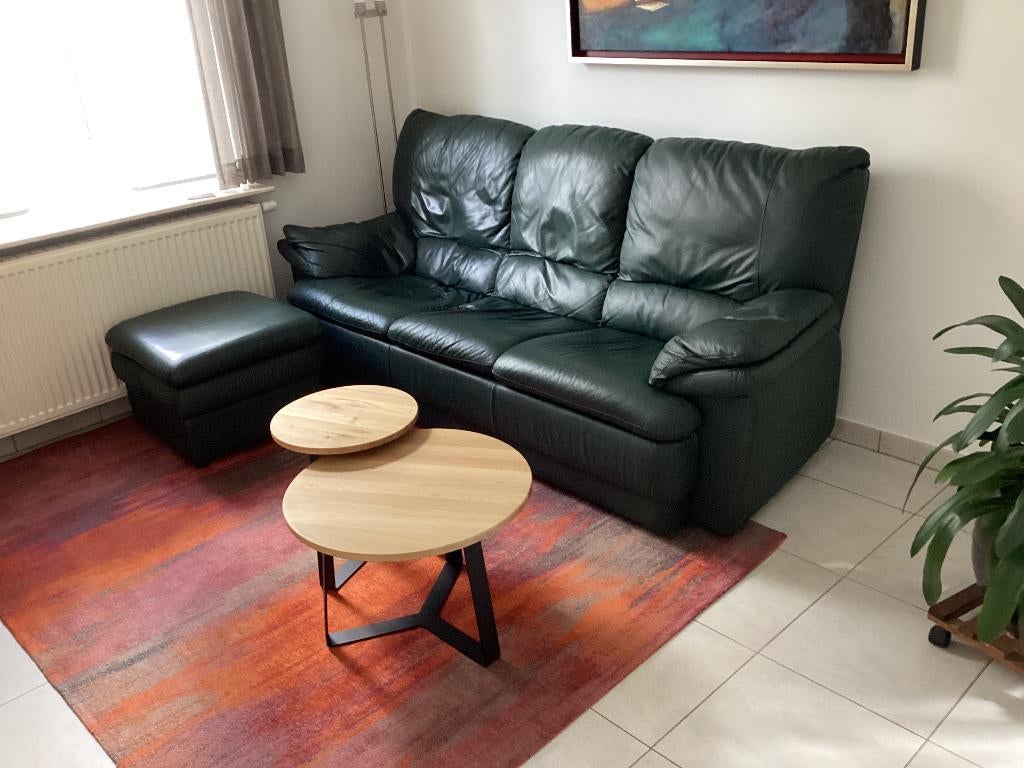 3-zitsbank in leer met voetenbank, Huis en Inrichting, Ophalen, Gebruikt, 125 cm of meer, Klassiek