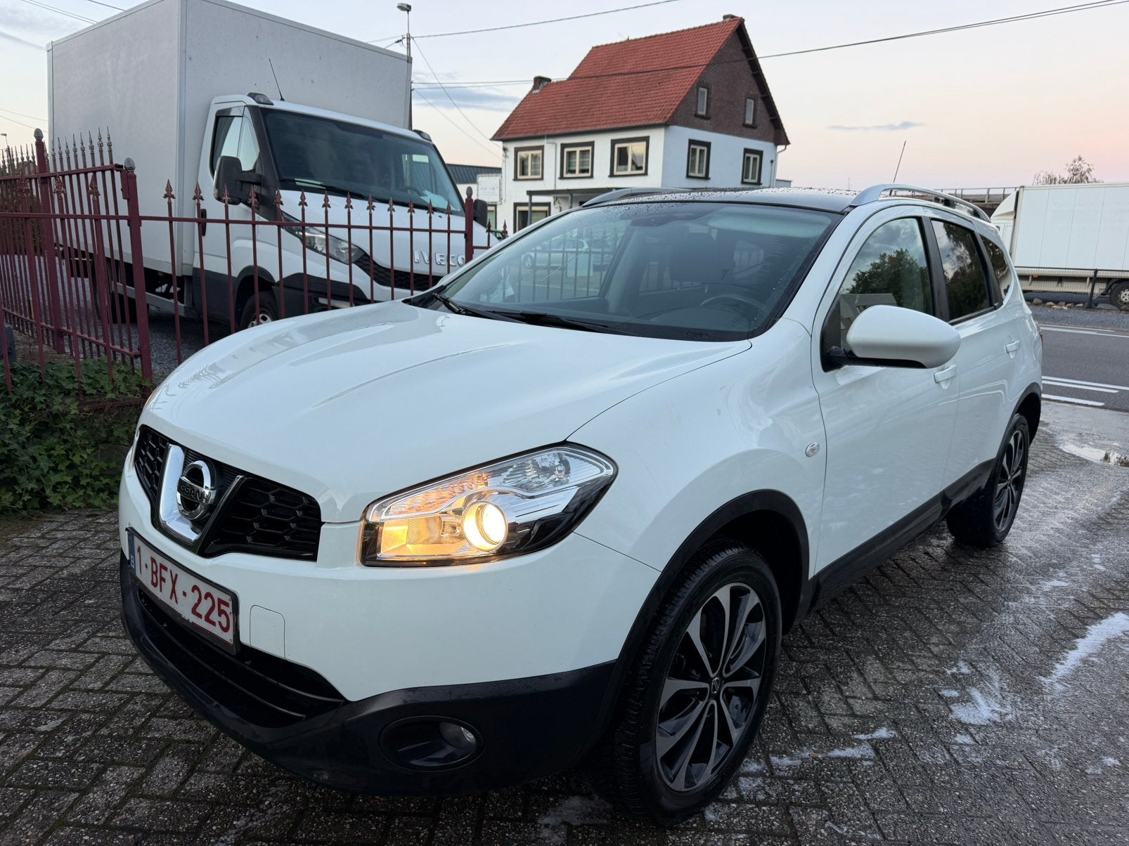 Nissan Qaschy 1.5 dci met 7 platen, Autos, Euro 5, Achat, https://public.car-pass.be/recalls?lang=nl, Entreprise