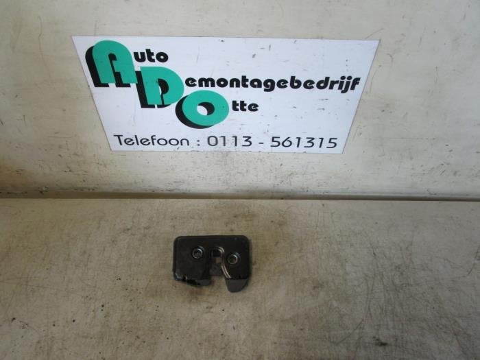 Mécanique de verrouillage hayon d'un Seat Arosa (Arosa 97-), -, 3 mois de garantie, Utilisé, -