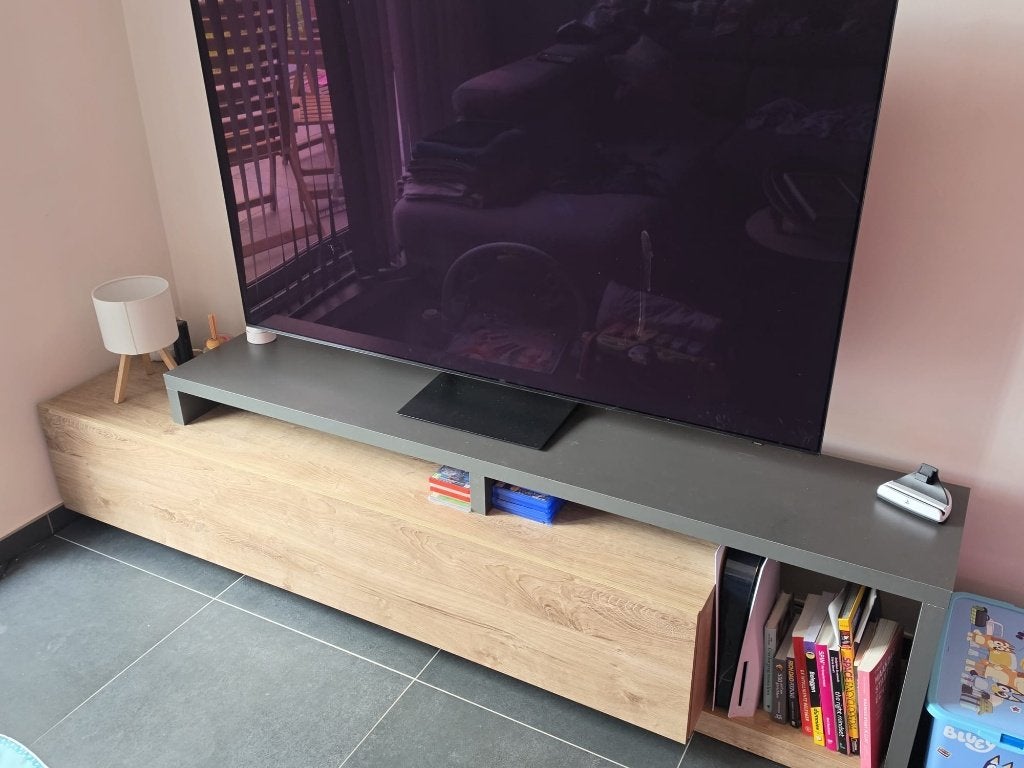Mooie en ruime KREA tv-kast (219 x 45 x 52 cm, Huis en Inrichting, Ophalen, Zo goed als nieuw, 200 cm of meer, Minder dan 100 cm