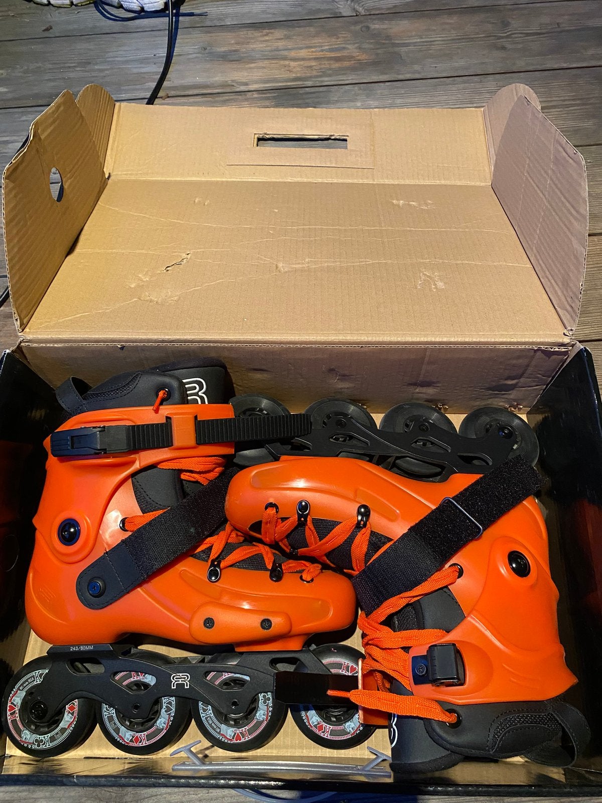 FR Skates FRX 80 - Maat 40 & Maat 47 (Zo goed als nieuw), Sport en Fitness, Ophalen, Zo goed als nieuw, Inline skates 4 wielen