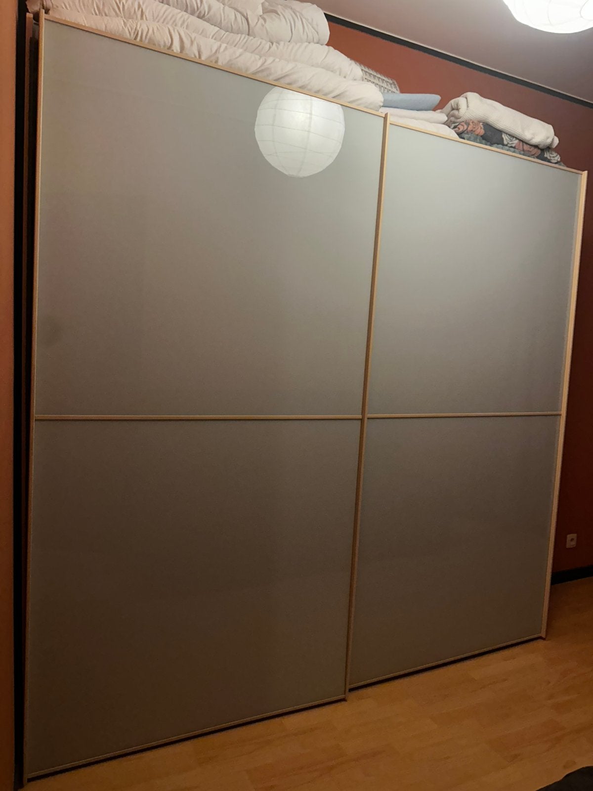 Une garde robe L225/220 de H et 45 de profondeur, Enlèvement, Comme neuf