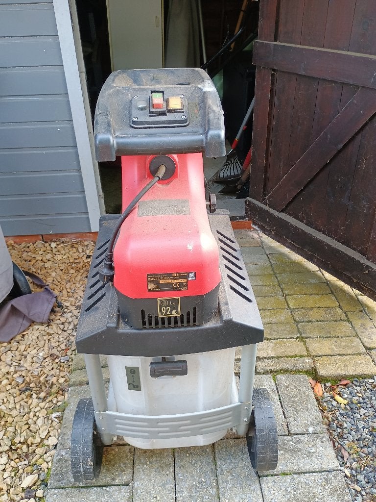hakselaar Einhell, Tuin en Terras, Hakselaars, Ophalen, Einhell, Zo goed als nieuw, Met opvangbak