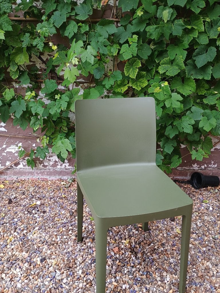 Hay Elementaire Chair, Ophalen