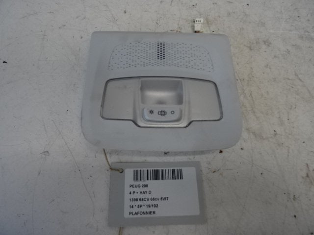 ECLAIRAGE DE PLAFONNIER Peugeot 208 I (CA / CC / CK / CL), Kontakt-peugeot@peugeot.com, Utilisé, Peugeot Deutschland GmbH, Bahnhofsplatz
65423  Rüsselsheim, DE