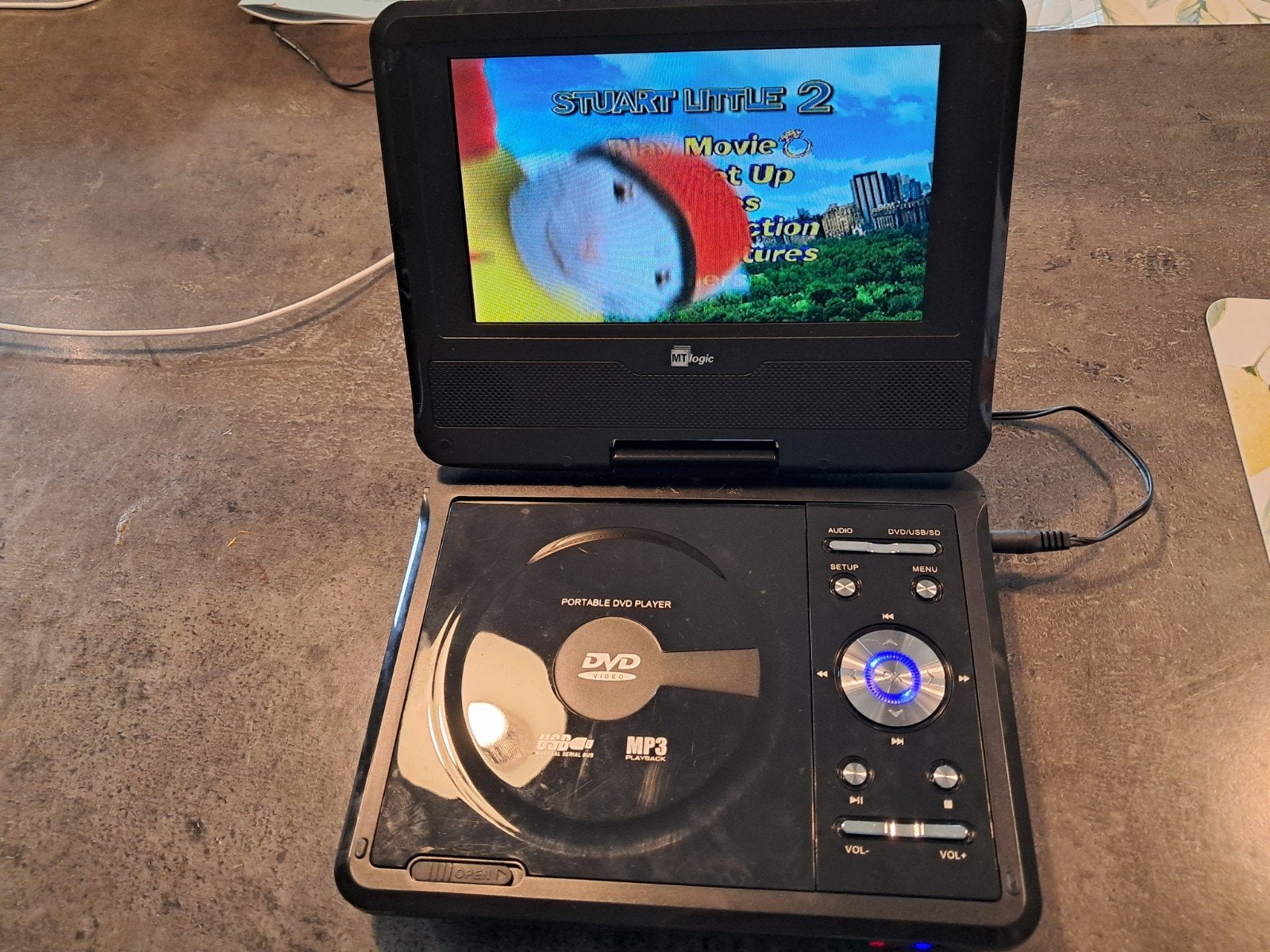 Draagbare dvd speler MT LOGIC, Audio, Tv en Foto, DVD spelers, Ophalen of Verzenden
