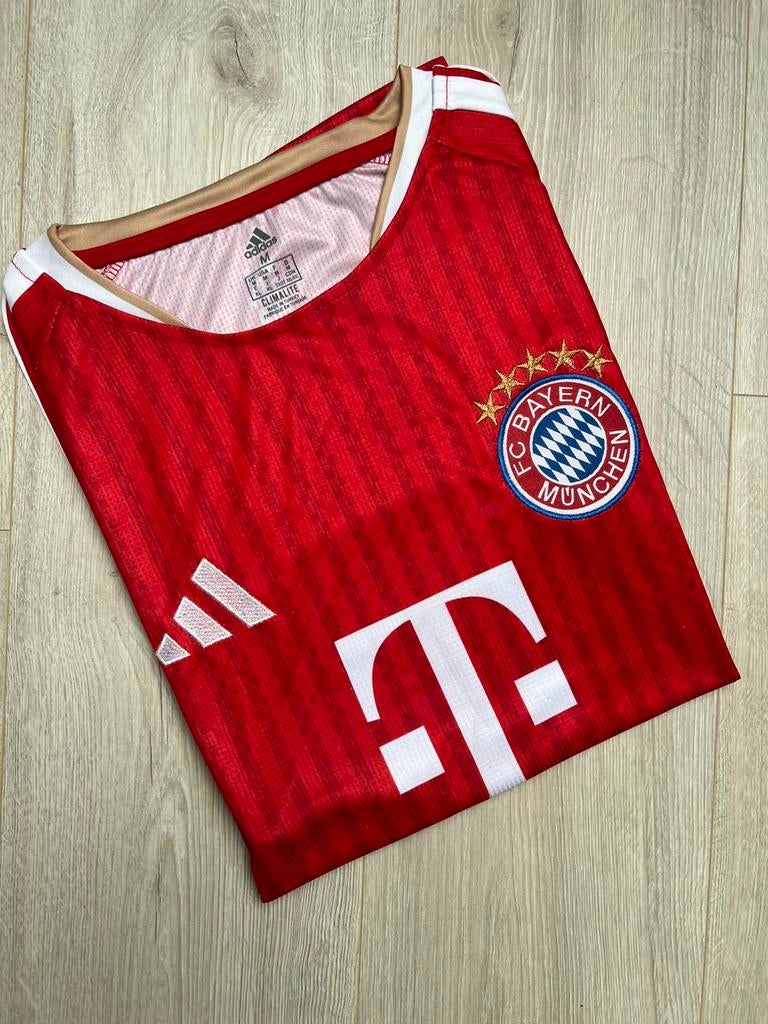 Musiala Bayern München Shirt – Maat M – Zeer goede staat, Sport en Fitness, Voetbal, Maat M, Ophalen of Verzenden, Zo goed als nieuw