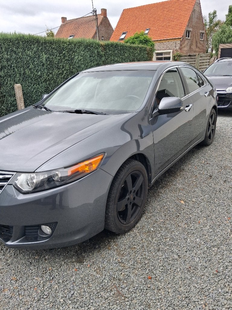 Honda Accord, Autos, Honda, Argent ou Gris, 4 portes, Boîte manuelle, Noir