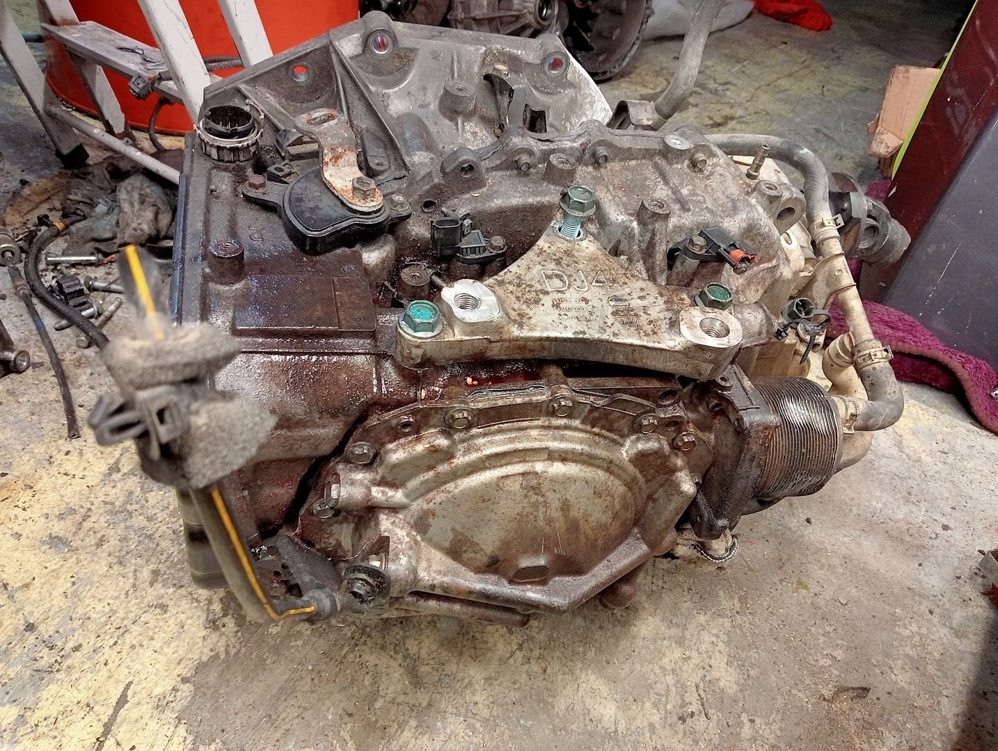 Nissan/Datsun Qashqai (J11) (2013 - heden) Versnellingsbak, Gebruikt, -, -, Ophalen of Verzenden