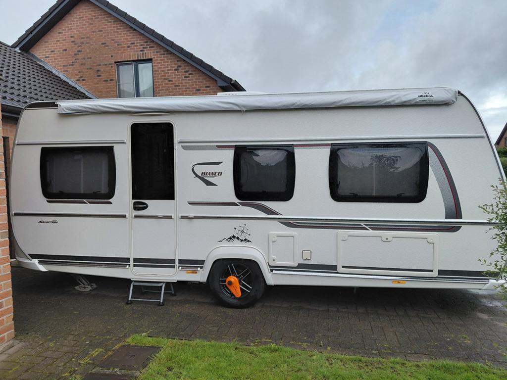 Superkoopje! Prachtige Fendt Bianco 515SG van april 2020, Caravans en Kamperen, Caravans, Particulier, tot en met 4, 1000 - 1250 kg