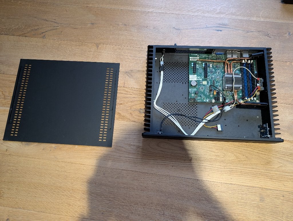 2x Supermicro Atom C2758 moederbord — DEFECT, 2 voor €20, Ophalen of Verzenden, Niet werkend, Intel, DDR3