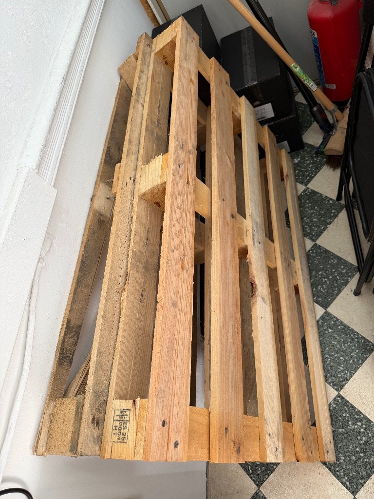 Gratis 2 houten pallets., Enlèvement, Utilisé, Palette