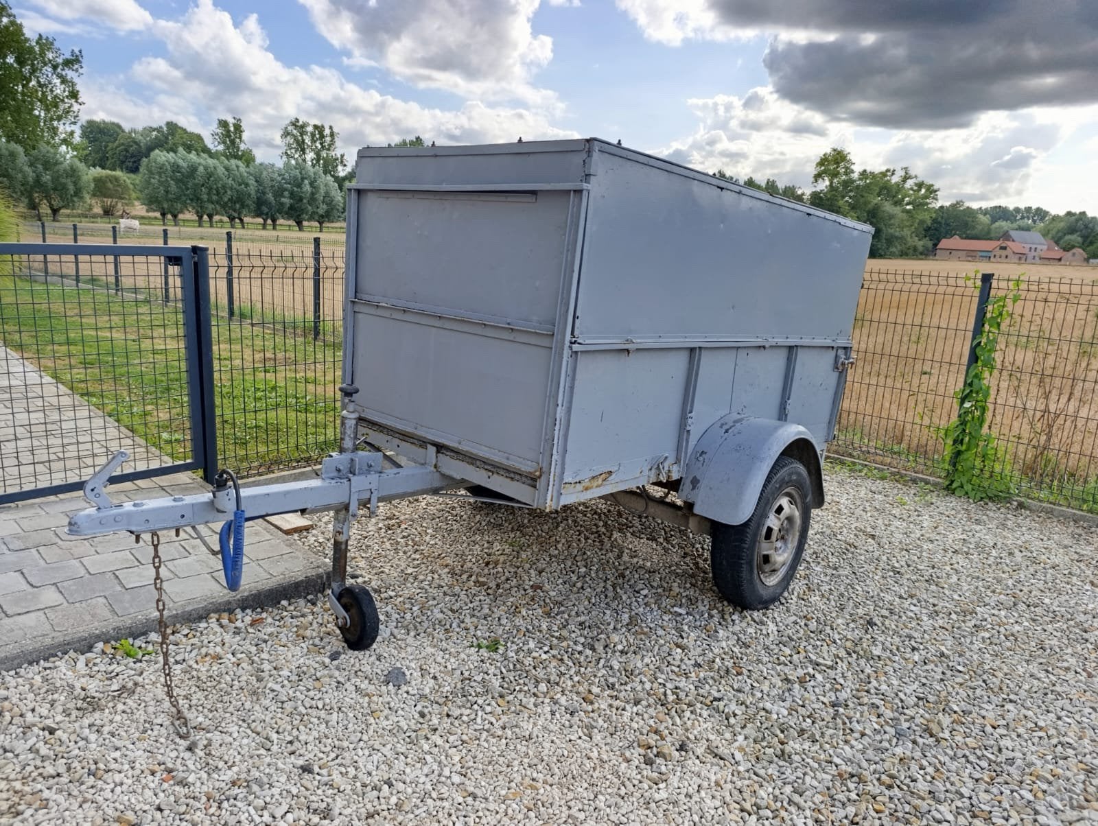 Metalen aanhangwagen/dierenaanhangwagen, Enlèvement, Utilisé