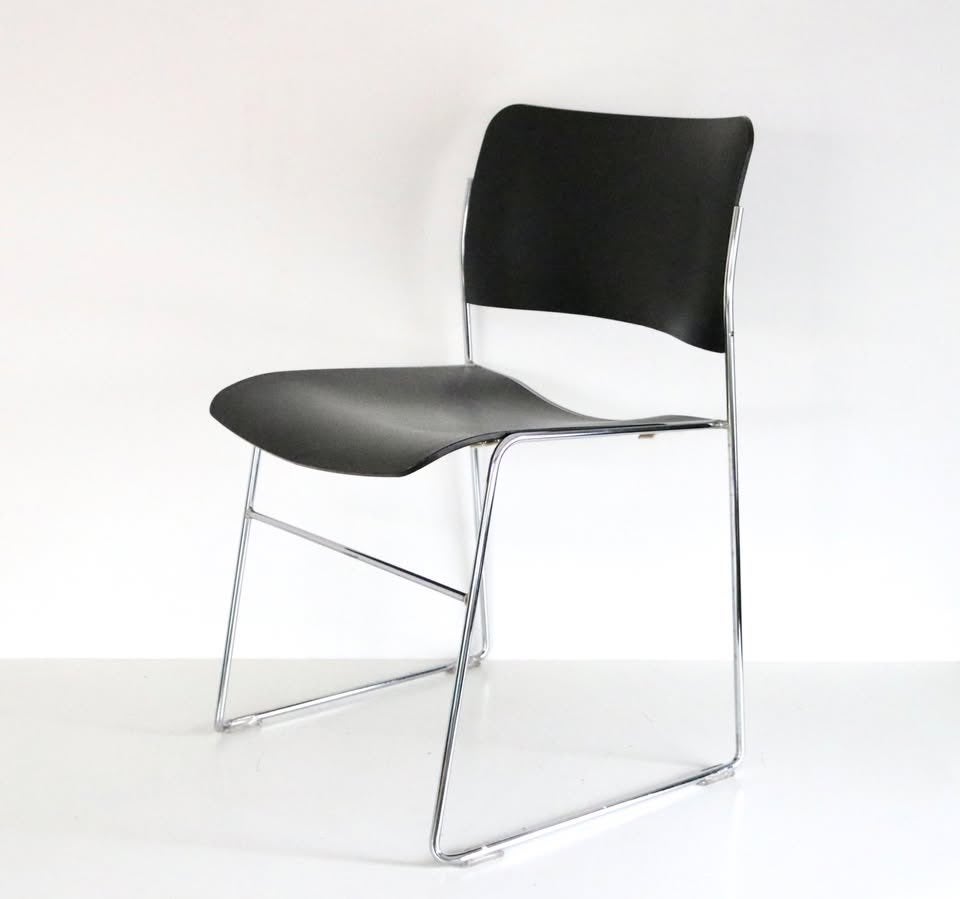 David Rowland 40/4 Black / Chrome Side Chair - Design stoel, Antiek en Kunst, Ophalen, Stoel