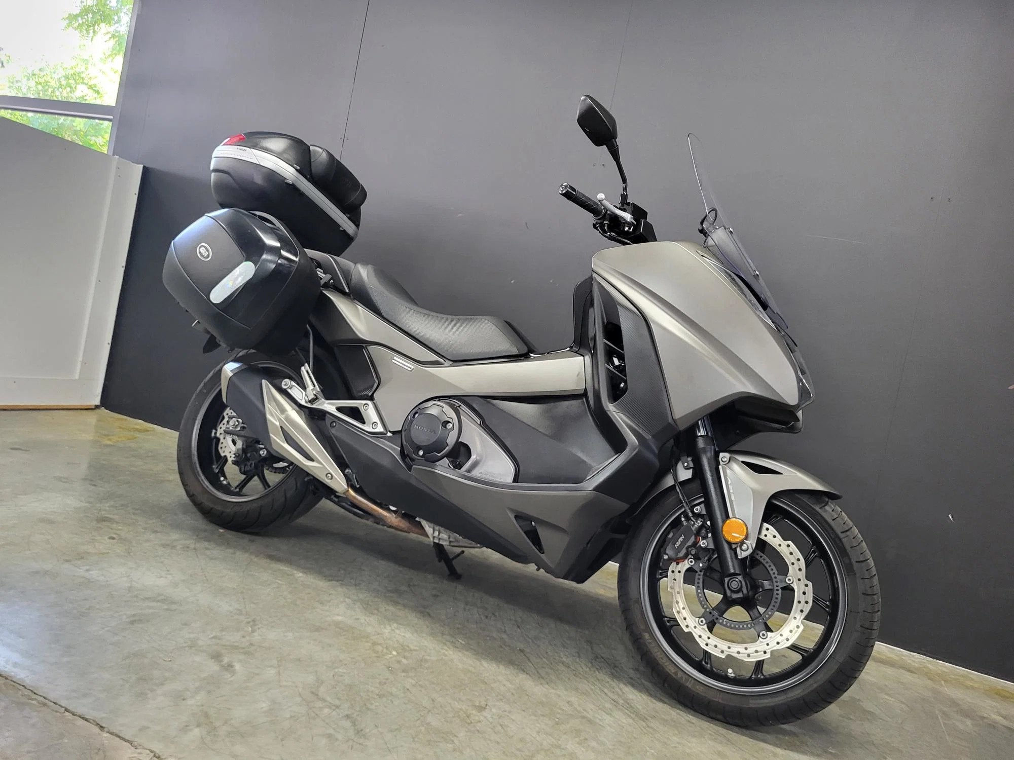 Honda Integra 750 DCT tourscooter met koffers (bj 2016), Motoren, 750 cc, Scooter, Bedrijf, Meer dan 35 kW