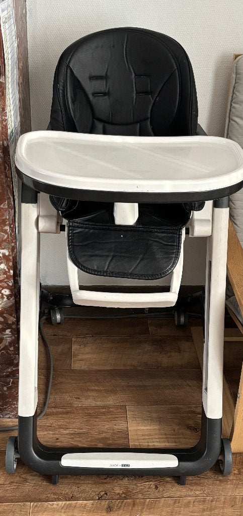 Chaise bébé à donner, Enlèvement, Utilisé