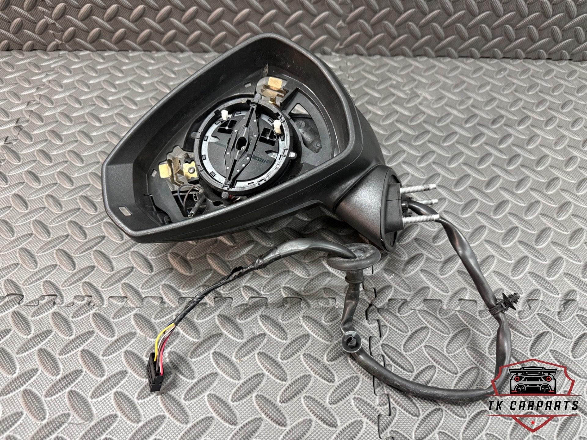 R troviseur ext rieur gauche Audi A3 8v 8v0857409d, AUDI AG, Auto-Union-Strasse 1
85045  Ingolstadt, DE, Audi, Utilisé