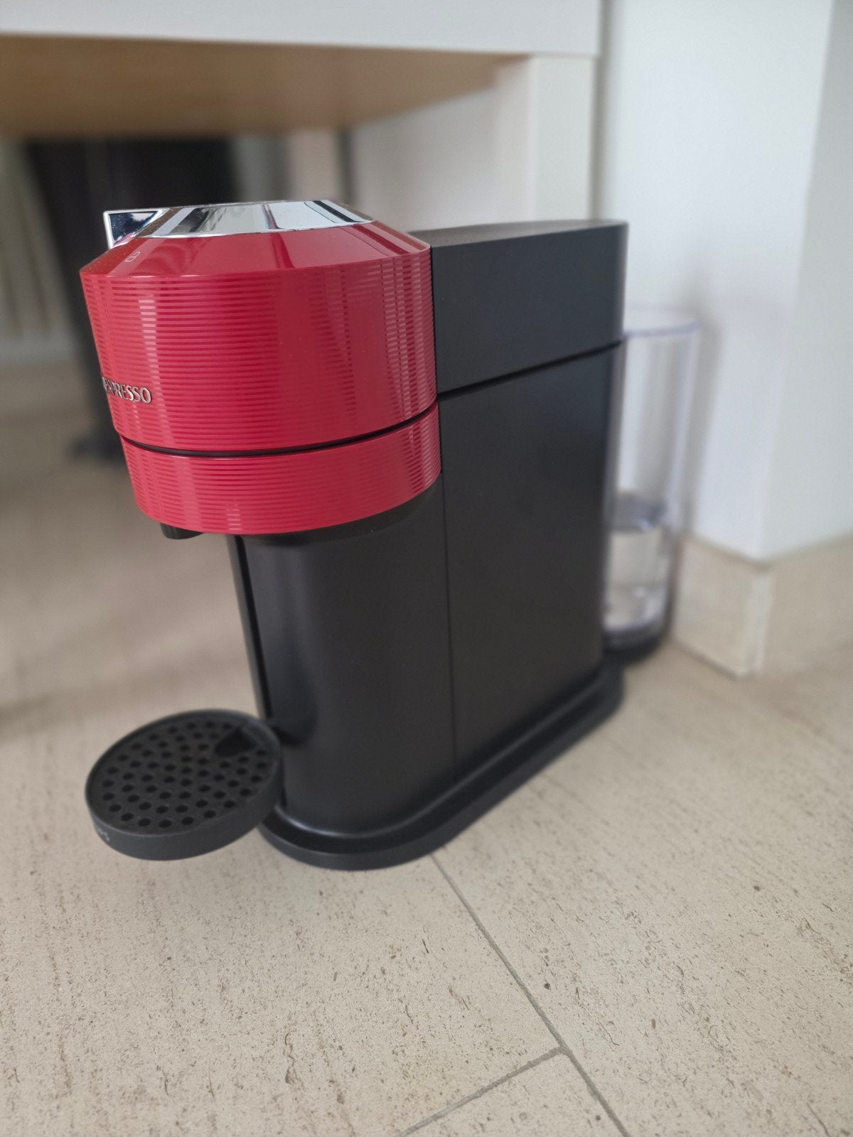 Nespresso Vertuo koffiemachine plus pads plus schuif, Ophalen