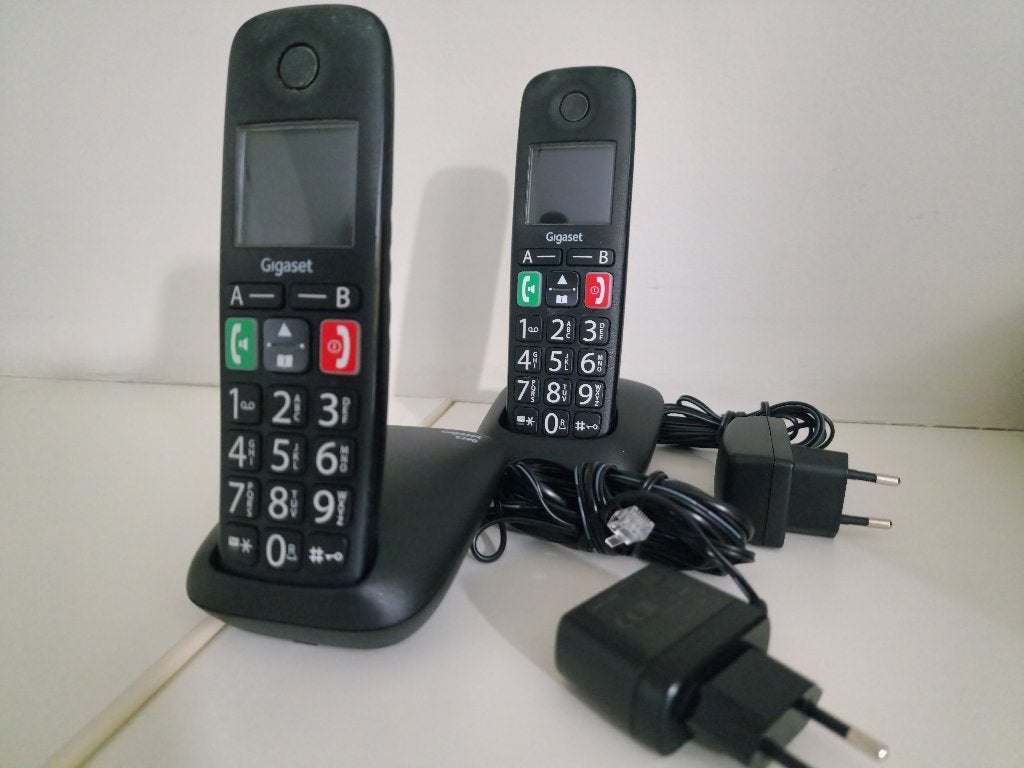 GIGASET Draadloze telefoon E290H Duo "Bejaarden/Senior", Telecommunicatie, Ophalen of Verzenden, Zo goed als nieuw, 2 handsets