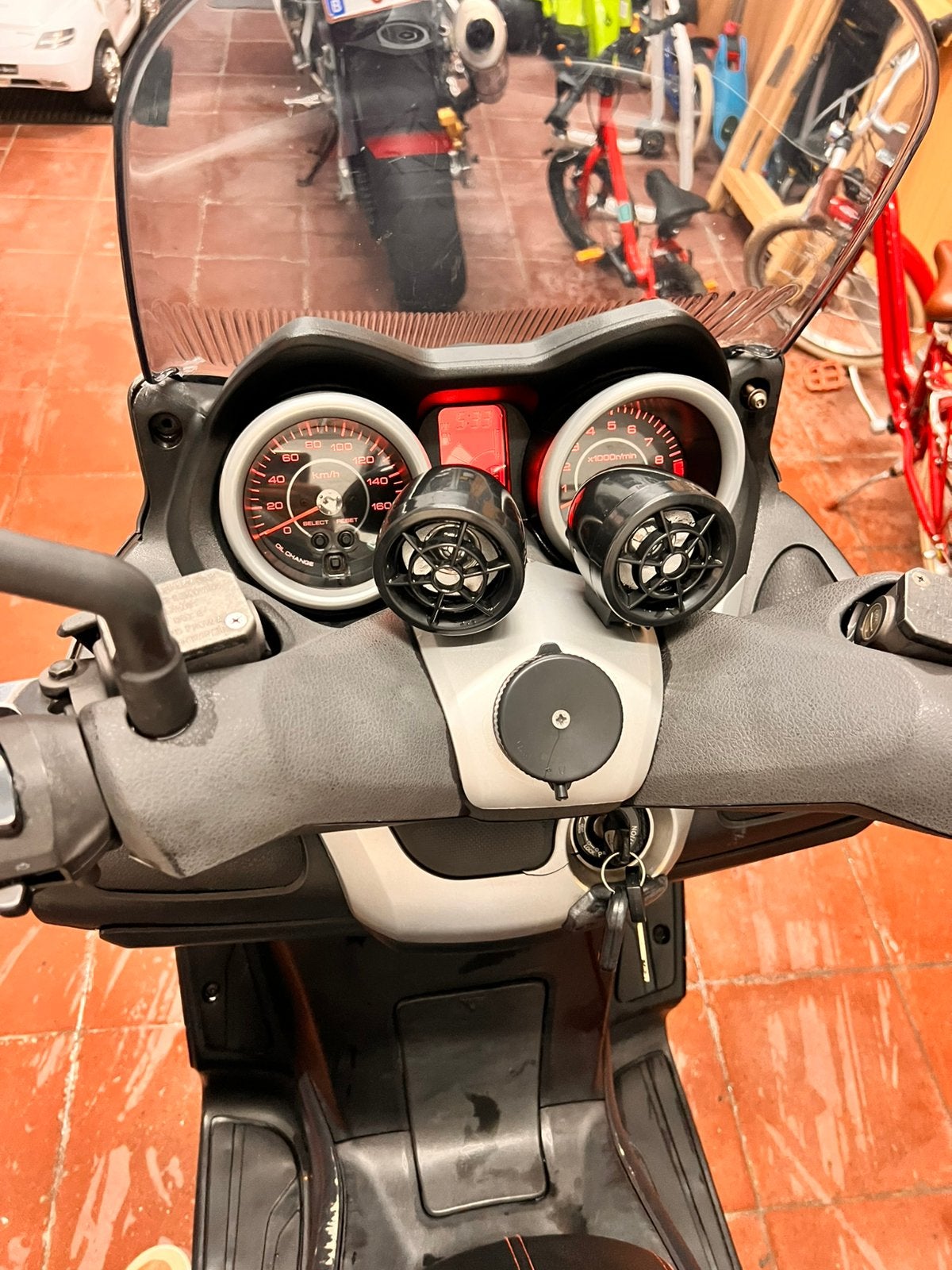 Yamaha X-Max 250 – 2011 – 22 348 km –, Motos, Scooter, Entreprise, Occasion, Permis Moto A1 minimum