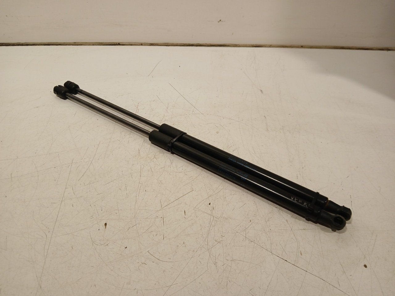 Gasdrukveerset achter Skoda Fabia, Autos : Pièces & Accessoires, Carrosserie & Tôlerie, Skoda, Utilisé, Origine de la pièce connue