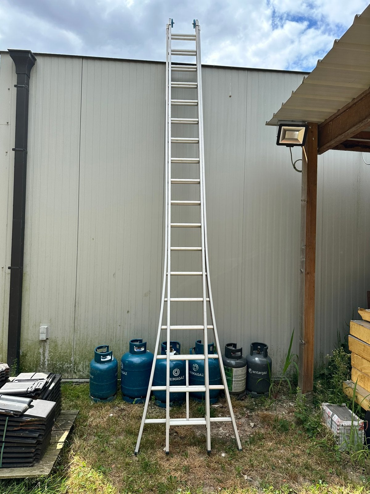 Échelle extensible VGS Alu 8,60 m, Bricolage & Construction, Échelles & Escaliers, Pliable ou rétractable/escamotable, Comme neuf