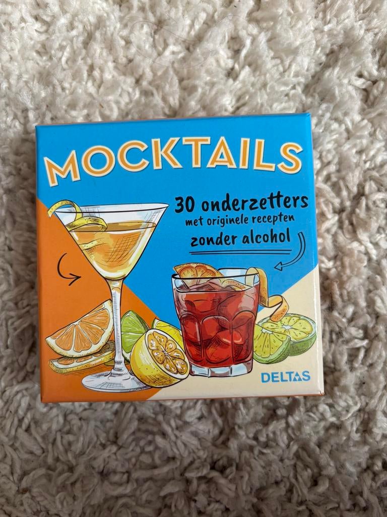Mocktails 30 onderzetters met recepten, Ophalen, Zo goed als nieuw