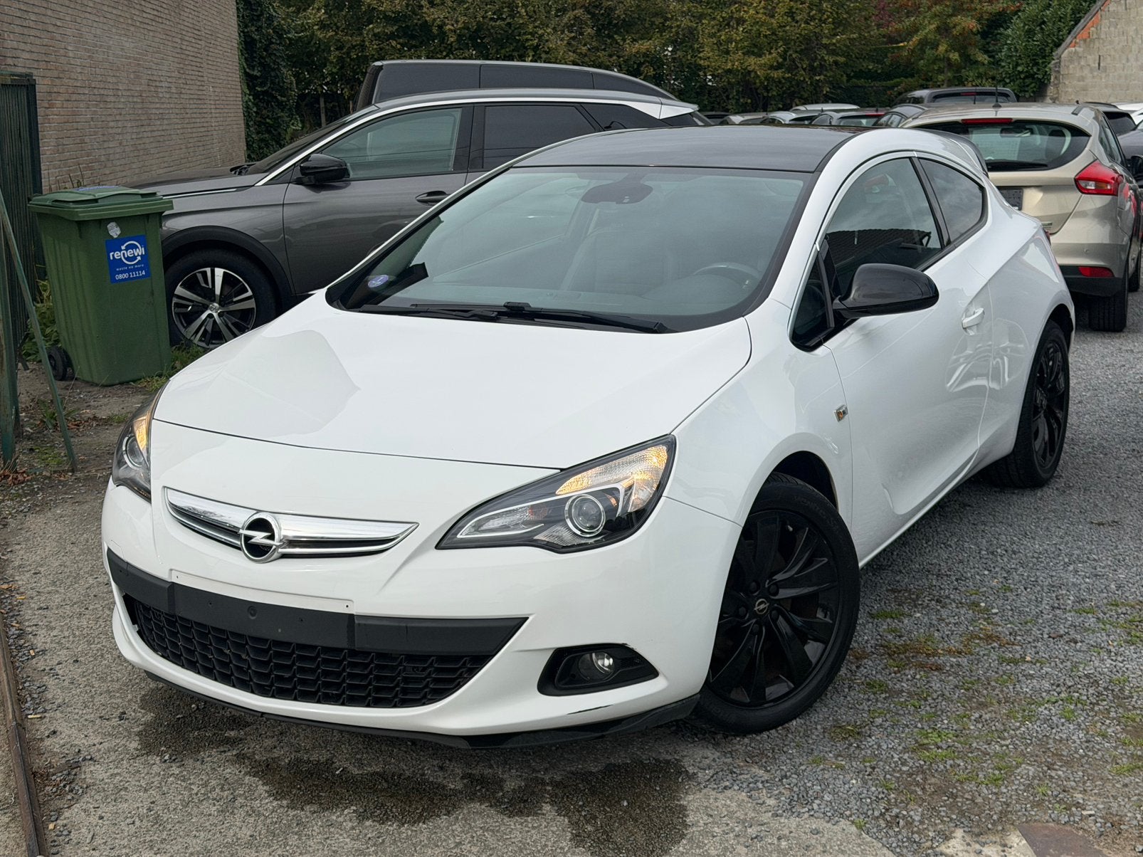 OPEL ASTRA GTC 1.4 TURBO 120PK | NAVI | CRUISE | EURO 6, Auto's, Voorwielaandrijving, 4 cilinders, 149 g/km, Leder en Stof