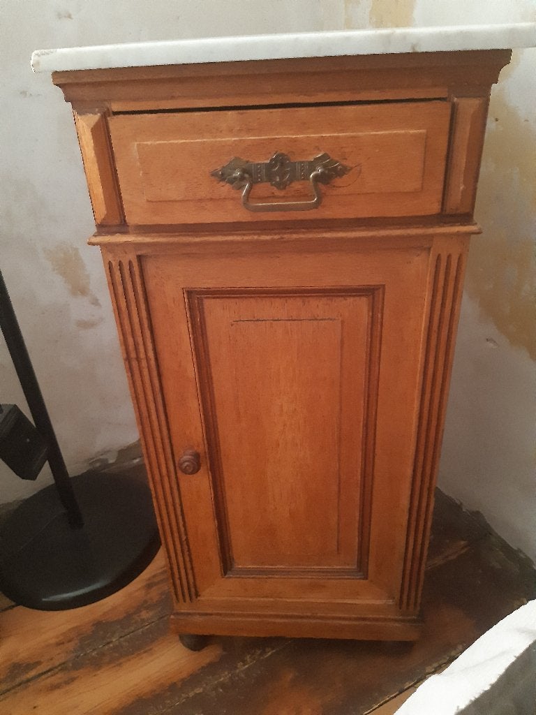 Commode en chêne et table de nuit en chêne anciennes, Ancien, 5 tiroirs ou plus, 100 à 150 cm, Utilisé